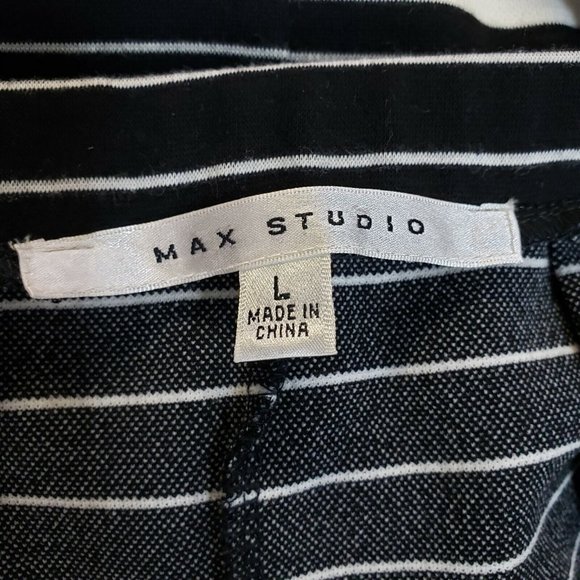 Max Studio Womens Pleated Skirt‎ Sz Large Black White Striped Pull On - Picture 4 of 4